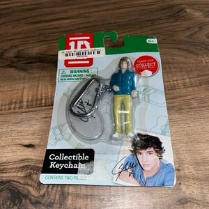 One Direction 1D LIAM Keychain Collectible Figure Key Chain W/ Base